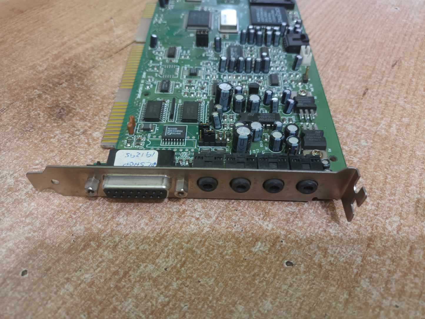 Creative Sound-Blaster AWE32 Value CT3910 Isa