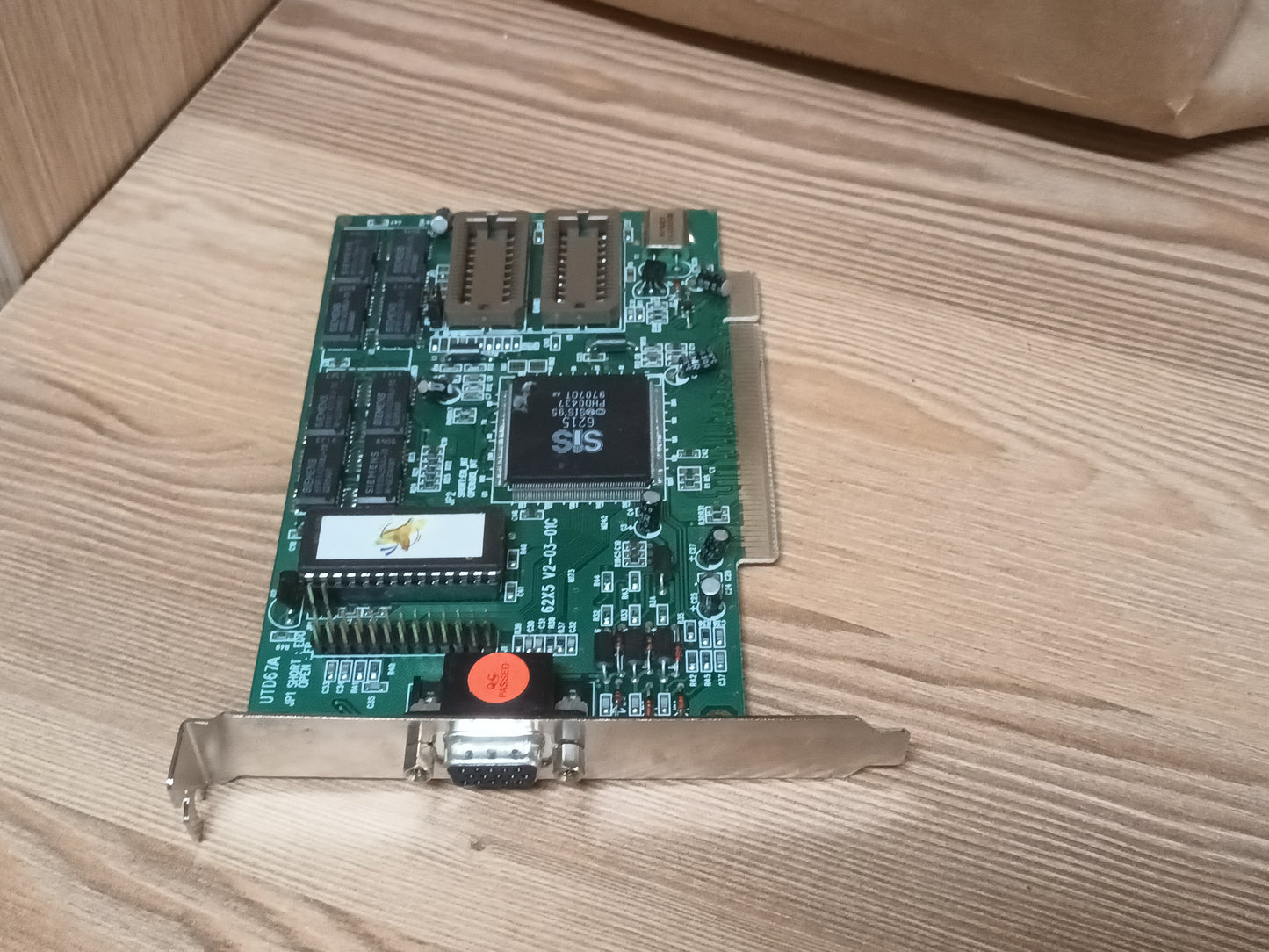 GRAFICA SIS 6215 PCI,