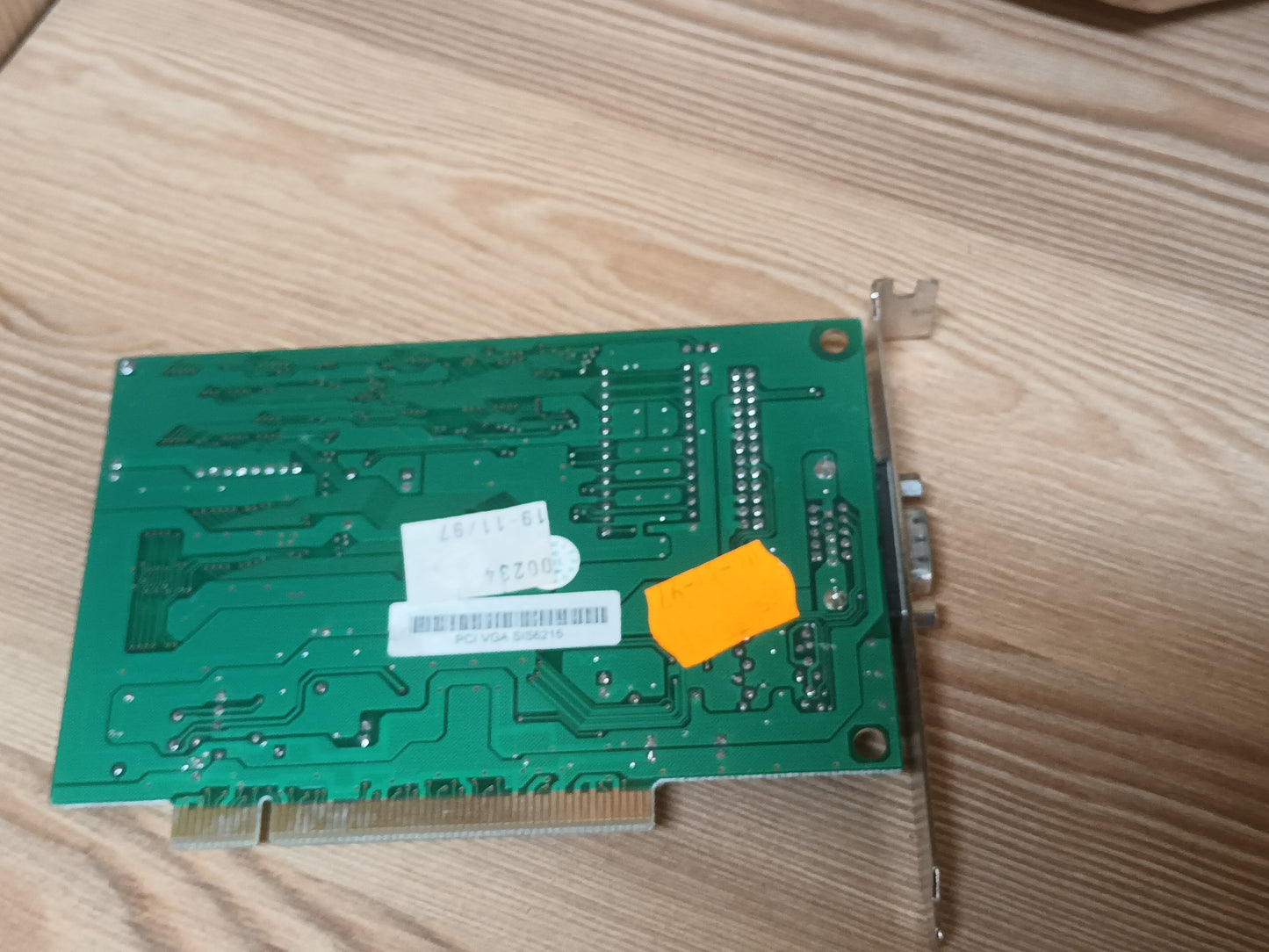 GRAFICA SIS 6215 PCI,