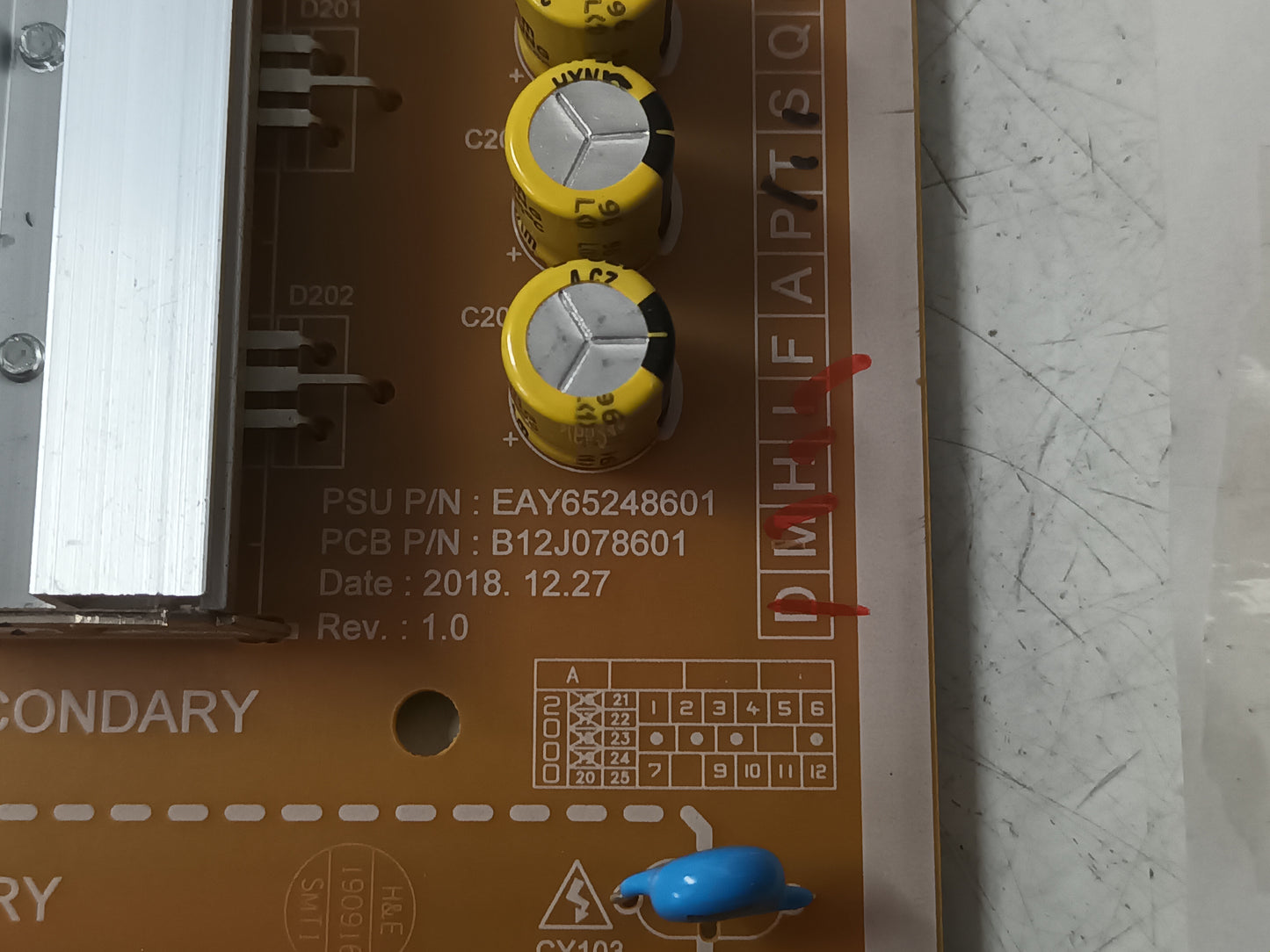 EAY65248601, de TV LG70UM7100PLA,