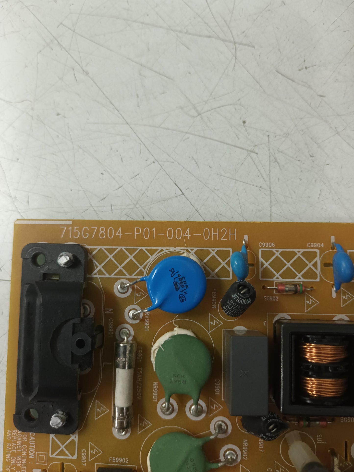 715G7804-P01-004-0H2H, de LG43LK5000PLA