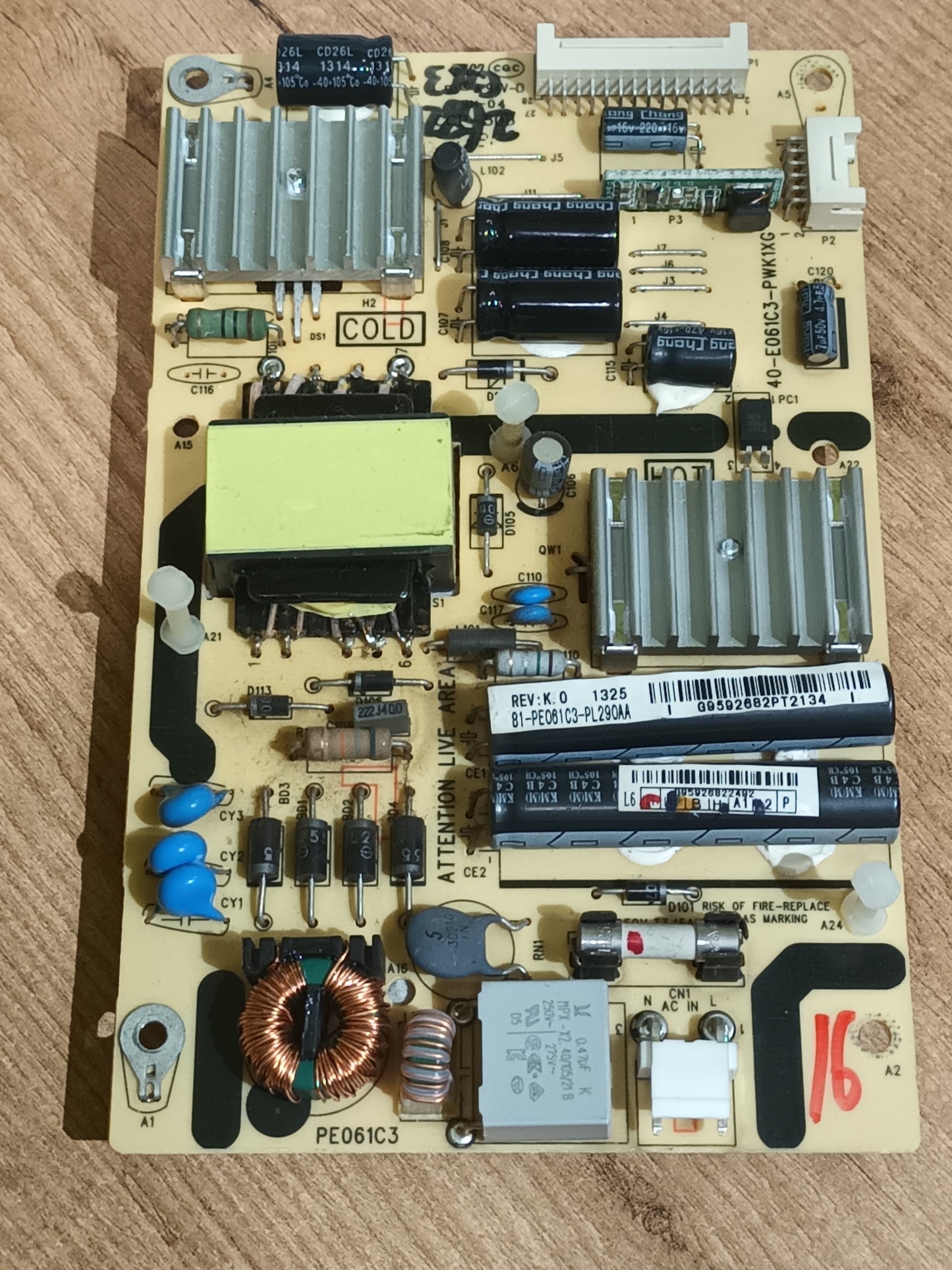 40-E061C3-PWK1XG, de TV TCL-L26E4153