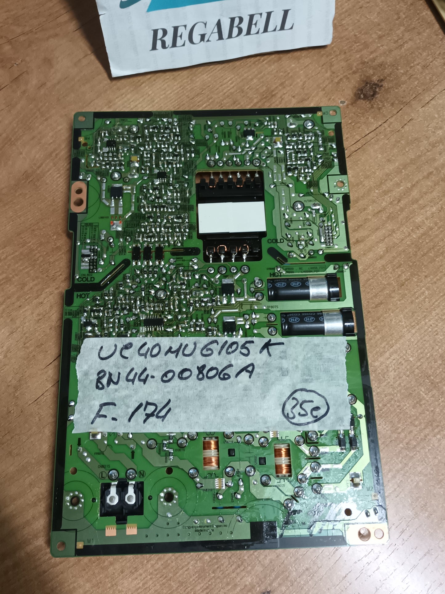BN44-00806A, de TV Samsung UE40MU6105K,