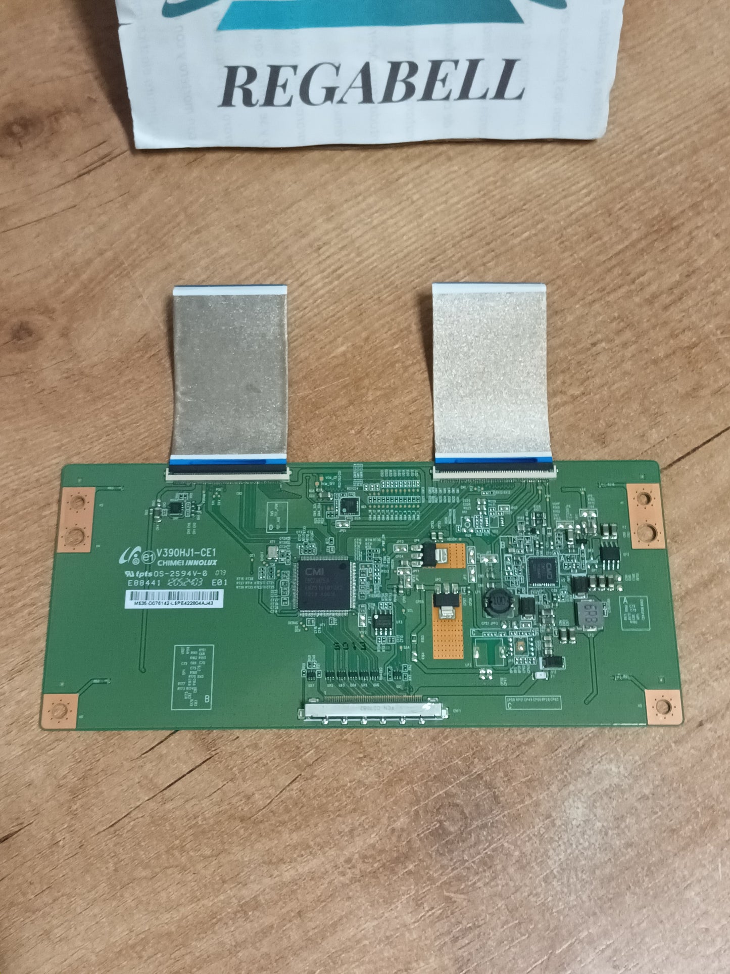 V390HJ1-CE1, PLACA T.COM, (T-118)