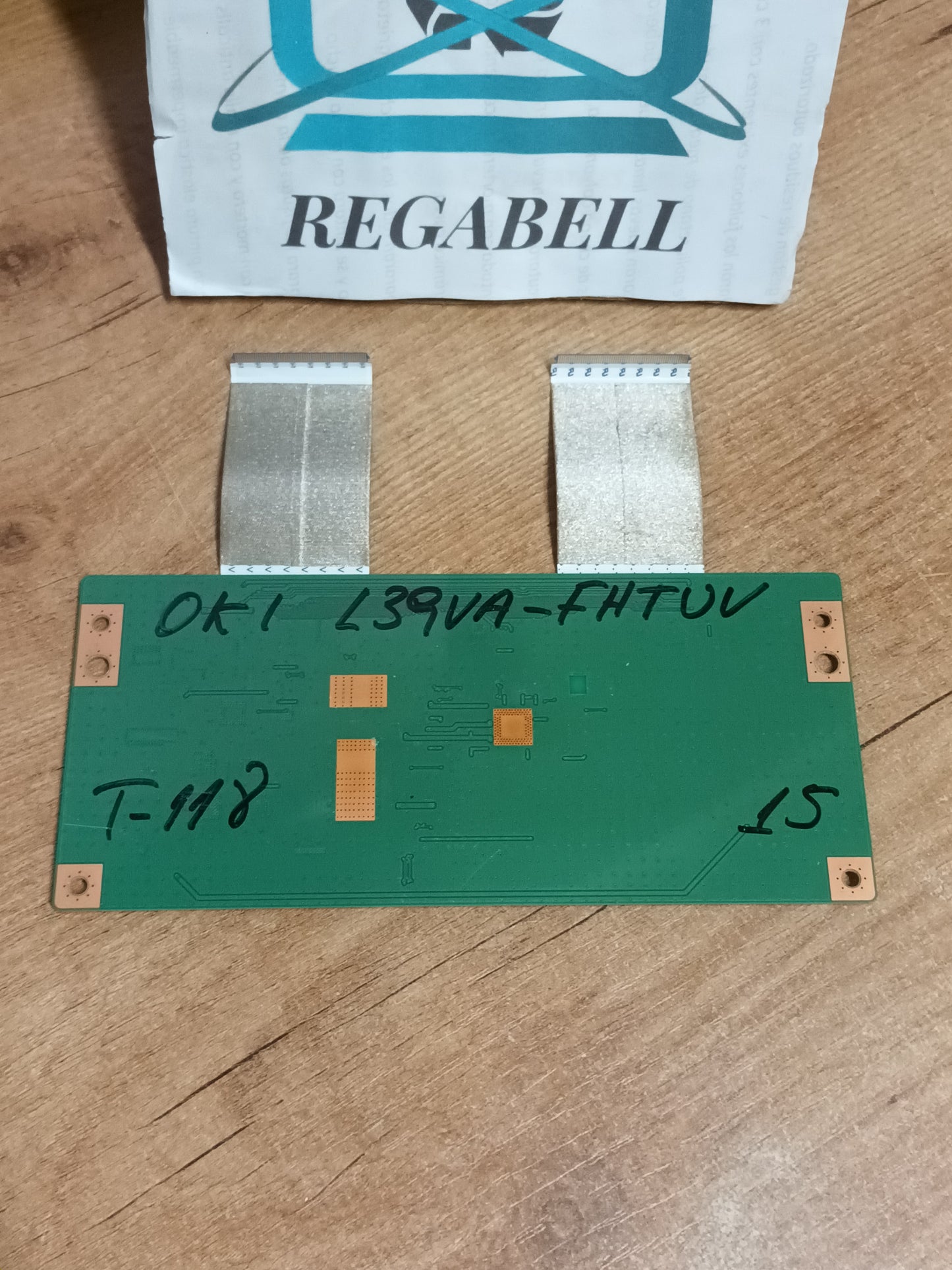 V390HJ1-CE1, PLACA T.COM, (T-118)