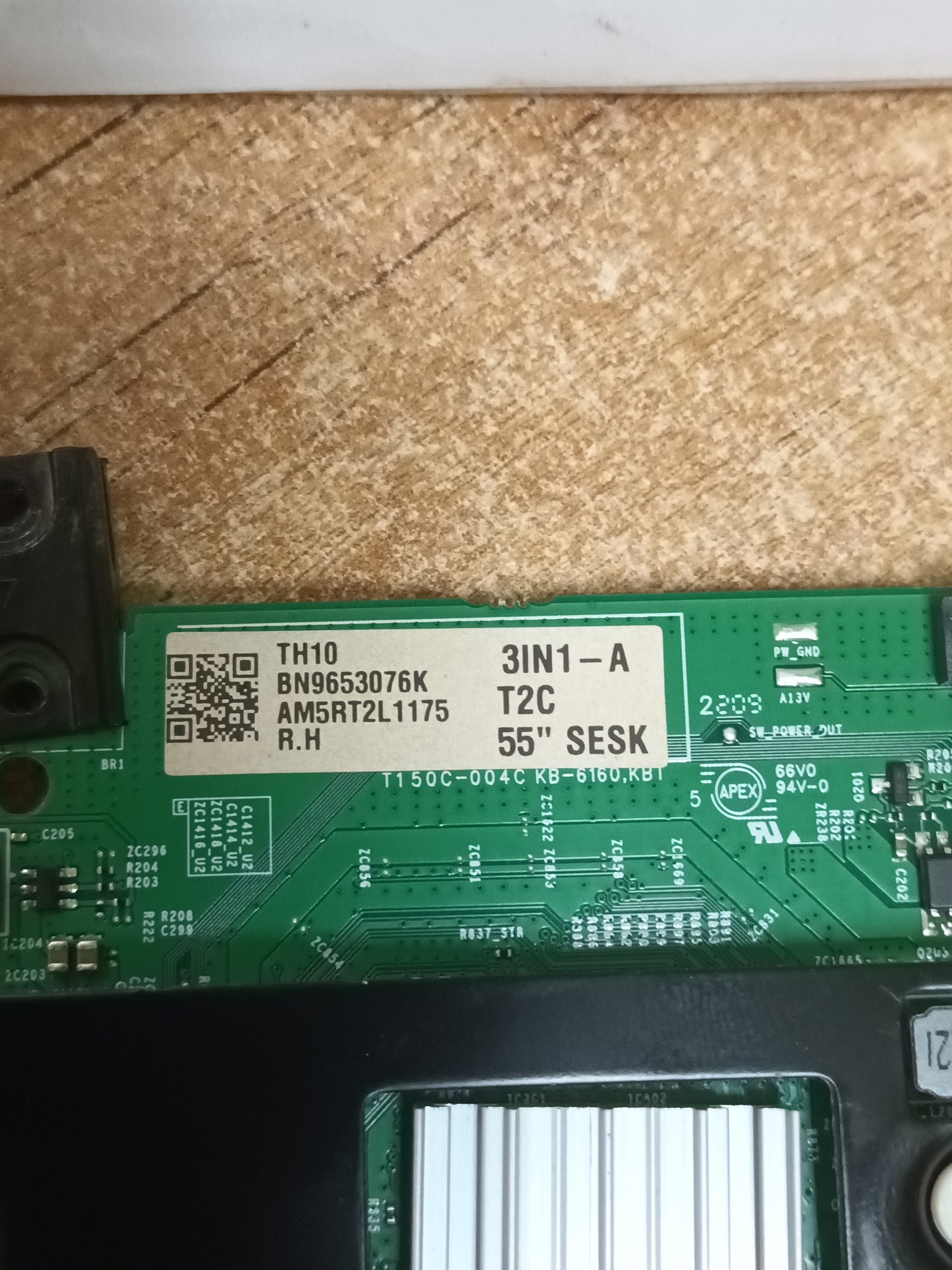 Placa main, BN96-53076K, NUEVA SIN USAR de tv SAMSUNG UE55AU7105K