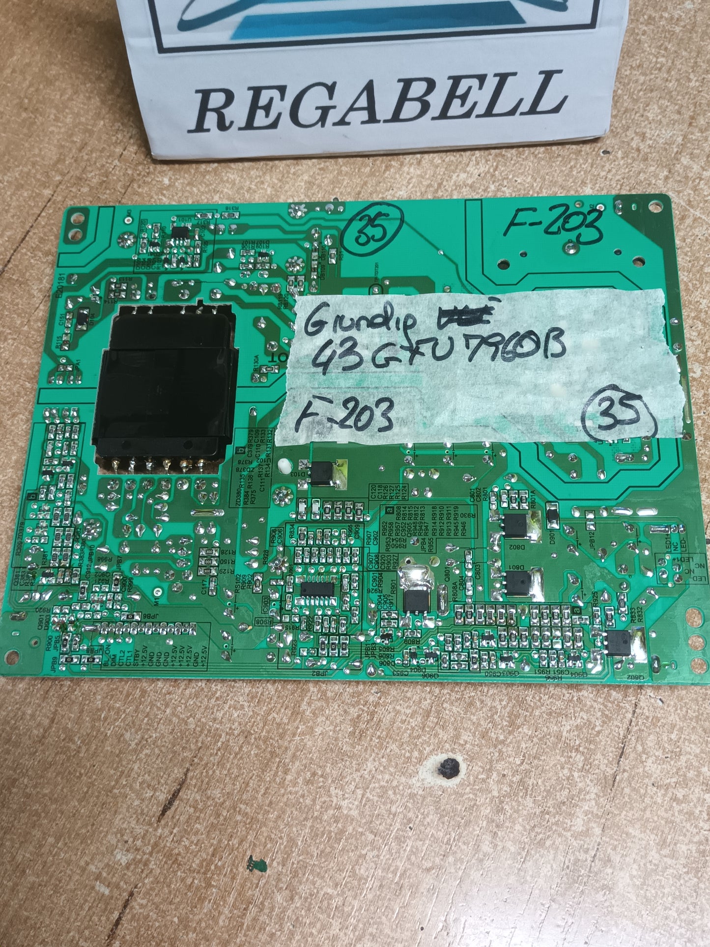 PW.89W2.622, de GRUNDIG 43GFU7960B