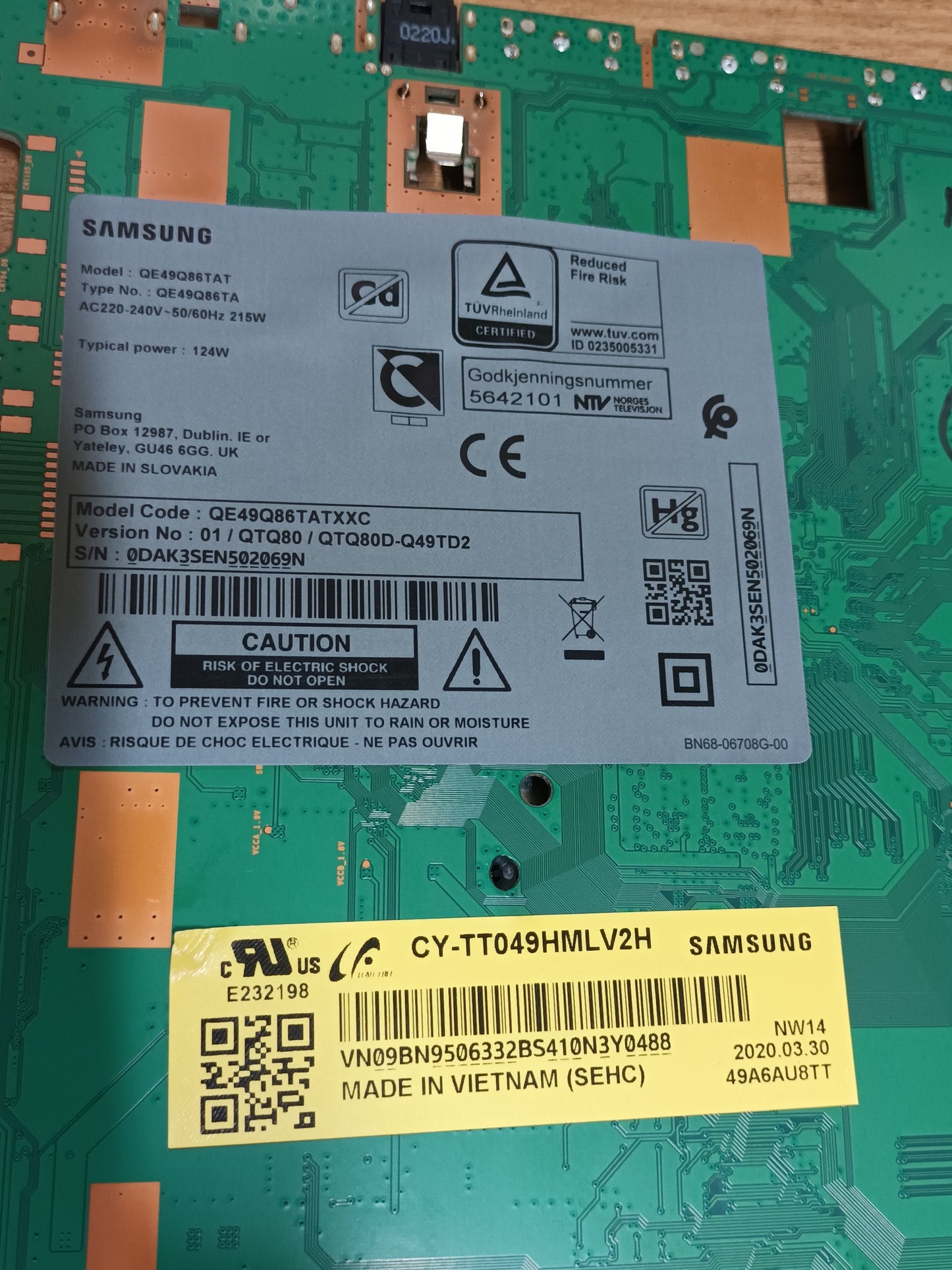 PLACA INVERTER, BN44-01046A, de tv SAMSUNG QE49Q86TAT, (nueva SIN USAR),