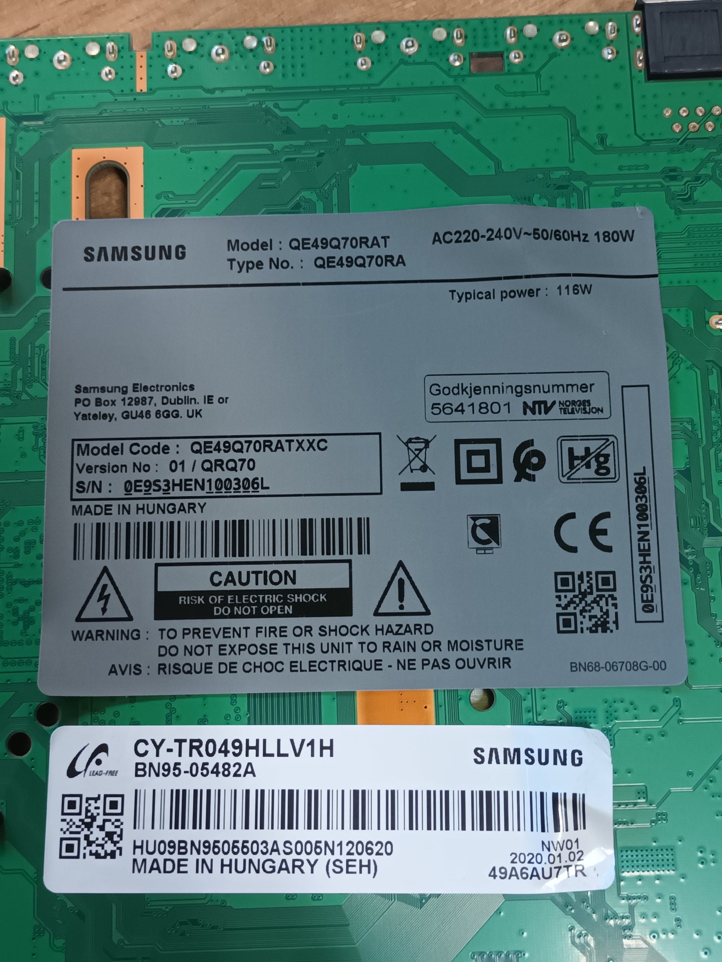 BN44-00977A, NUEVA SIN USAR, de tv SAMSUNG QE49Q86TAT