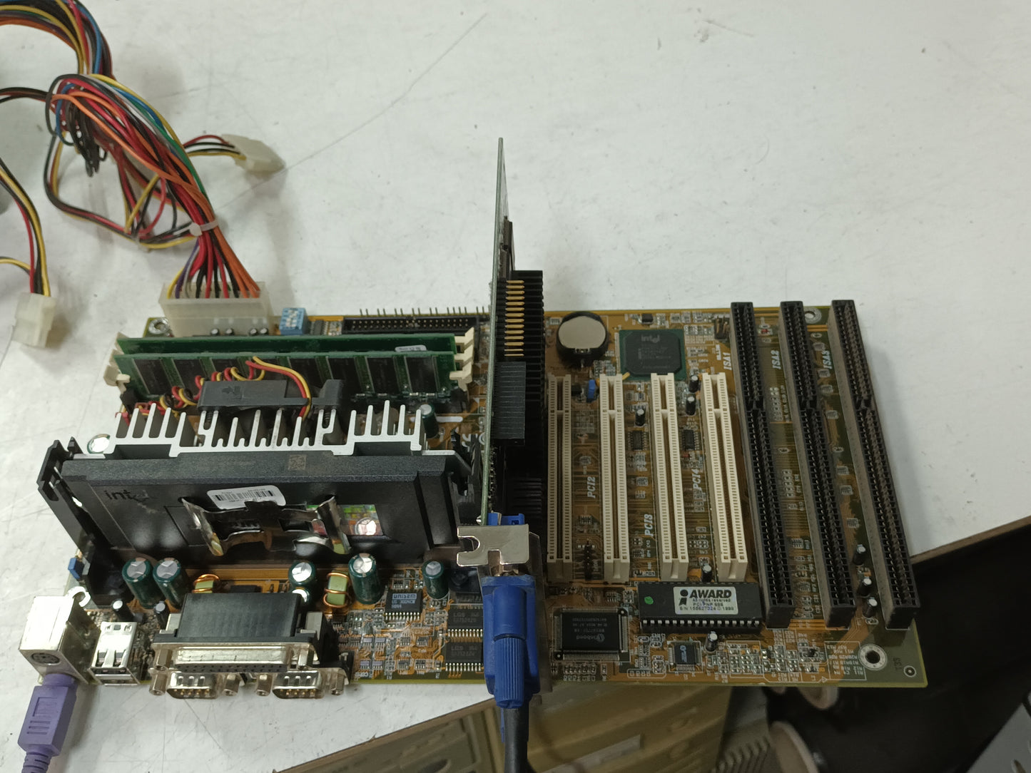 Placa Base DFI P2XBL REV.D, (ref. 20)