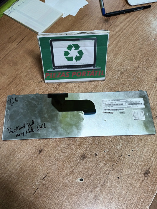 TECLADO DE P. BELL TJ 71, MODELO: MP-07F36E0-4424H,