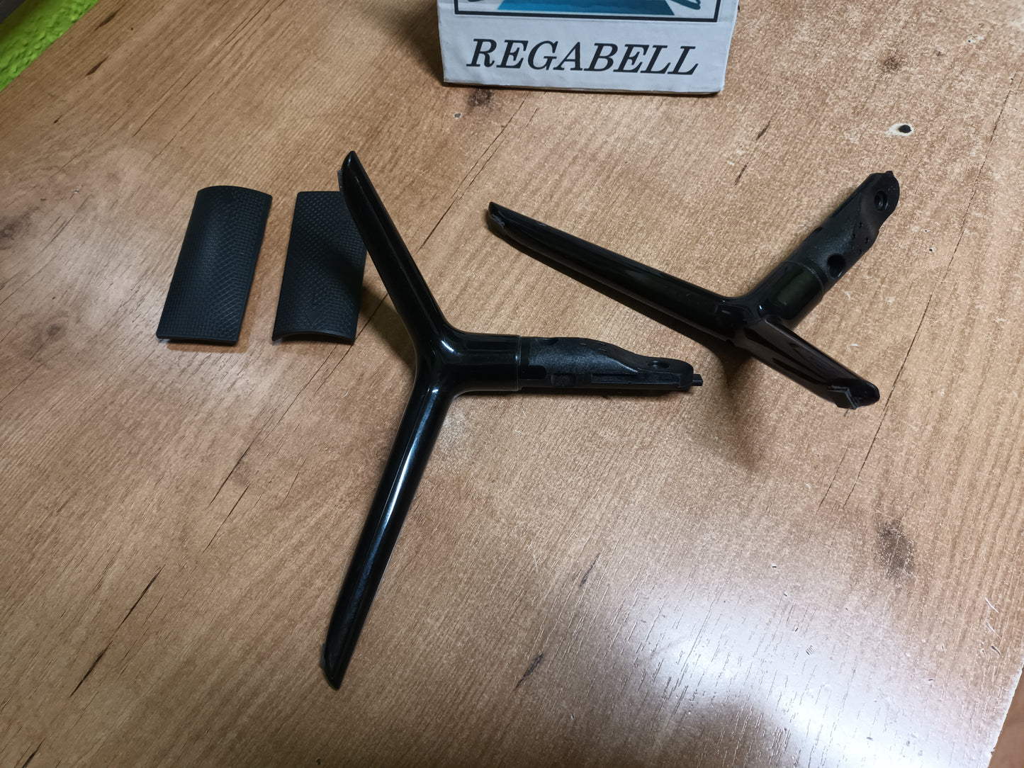 soporte, pies de Samsung UE43JU6060K