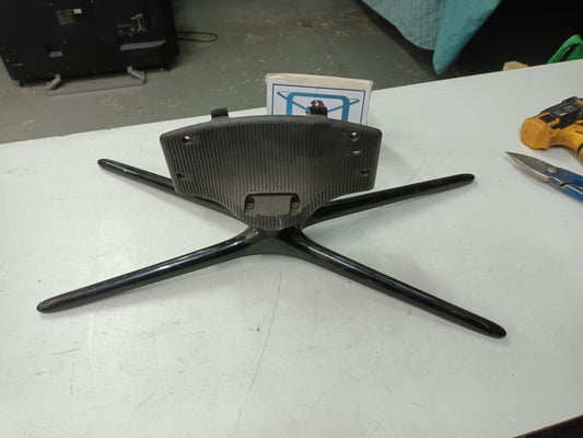 peana TV Samsung modelos DE 39"42" serie F (ref.-87)