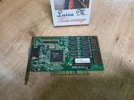 Tarjeta gráfica VGA Trident TGUI9440 PCI