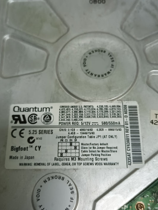 Disco duro Quantum Bigfoot 5.25 series 4.3GB