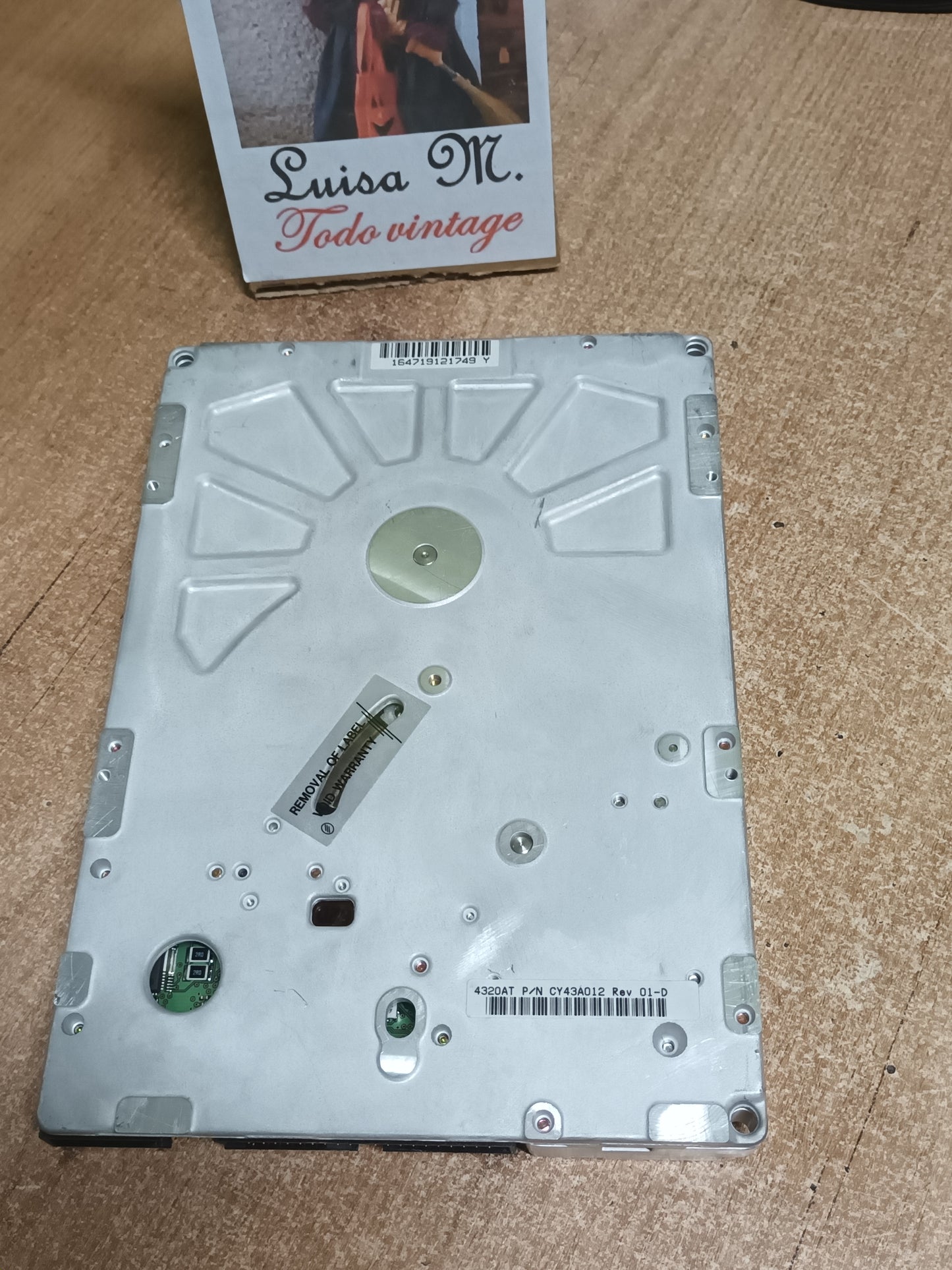 Disco duro Quantum Bigfoot 5.25 series 4.3GB