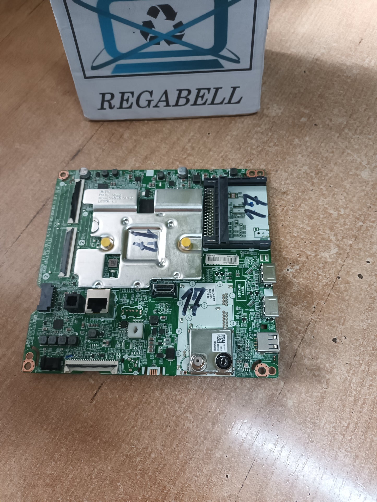 Placa main, EAX69830902(1.1), EBT67315503, de tv LG43UQ75006LF, NUEVA SIN USAR