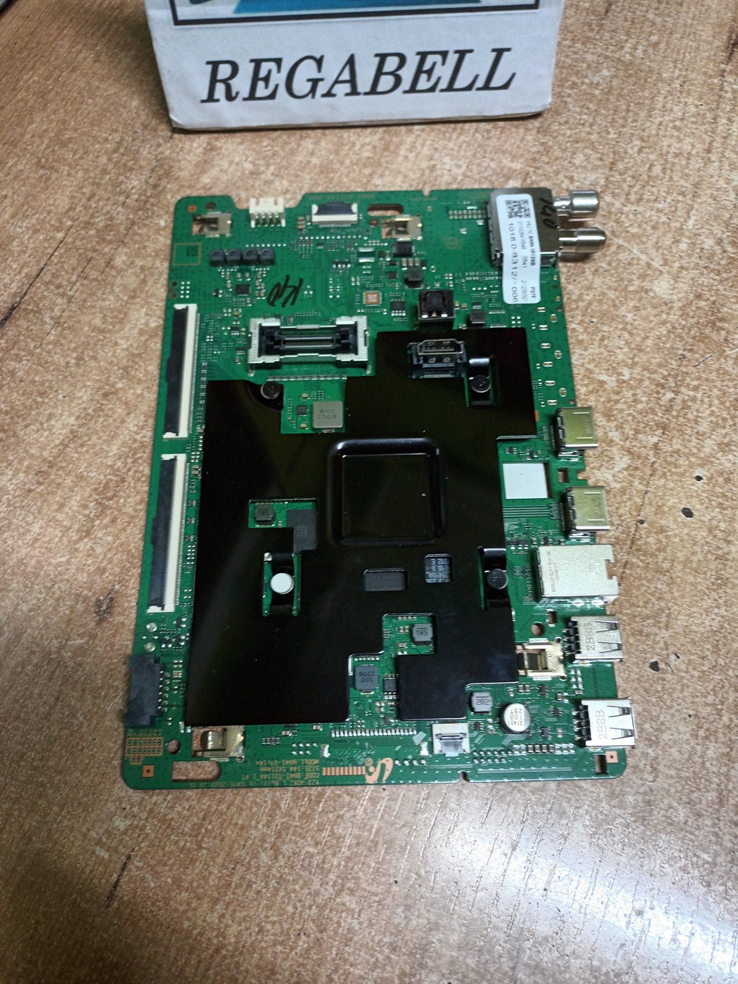 Placa main, BN94-18026B, NUEVA SIN USAR, de una tv SAMSUNG TQ55Q65CAU