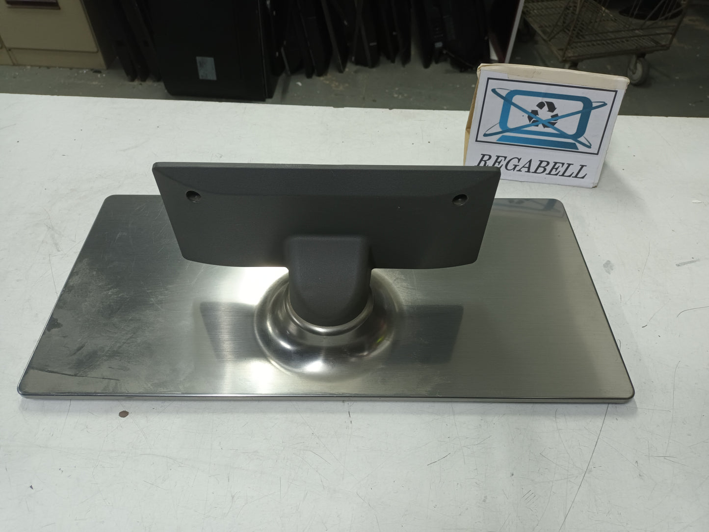 soporte, peana de LG39LB5800 (ref.123)