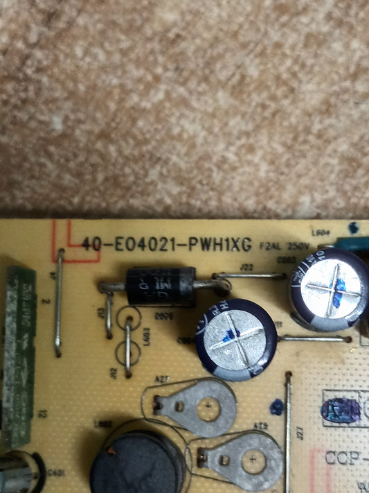 40-E04021-PWH1XG, de tv TCL-L40E3003