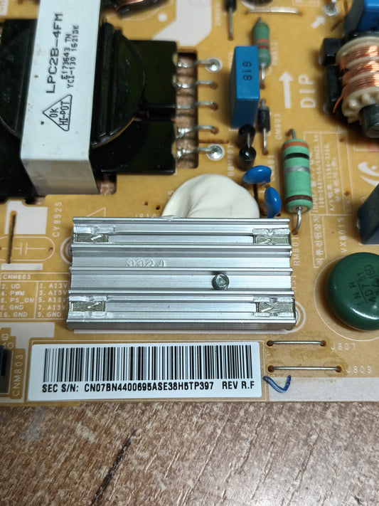 BN44-00695A, de TV Samsung: UE28J4200AW