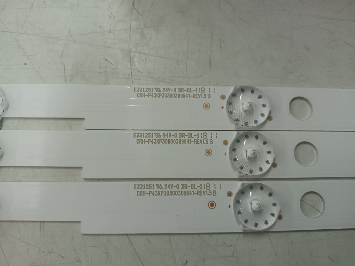 SHARP LC-43UI7253E, KIT TIRAS LED, (ref,89)