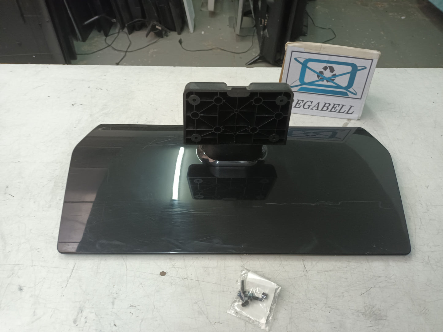 PEANA PARA TV HITACHI 39HB4T62, (ref.50)