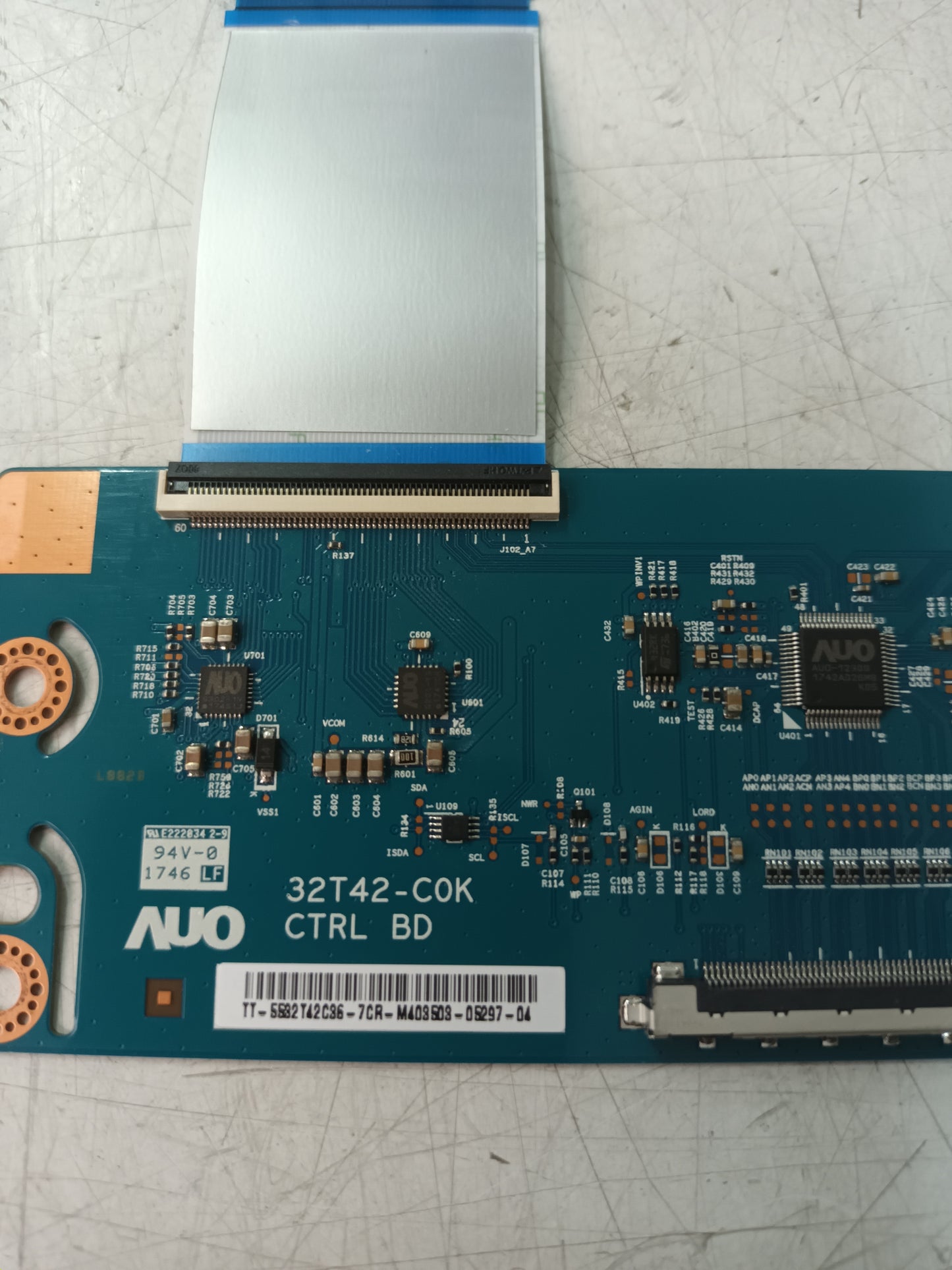 32T42-COK, de TV LG32LJ500V