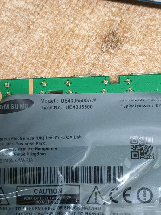 T430HVN01.6, de SAMSUNG UE43J5500AW