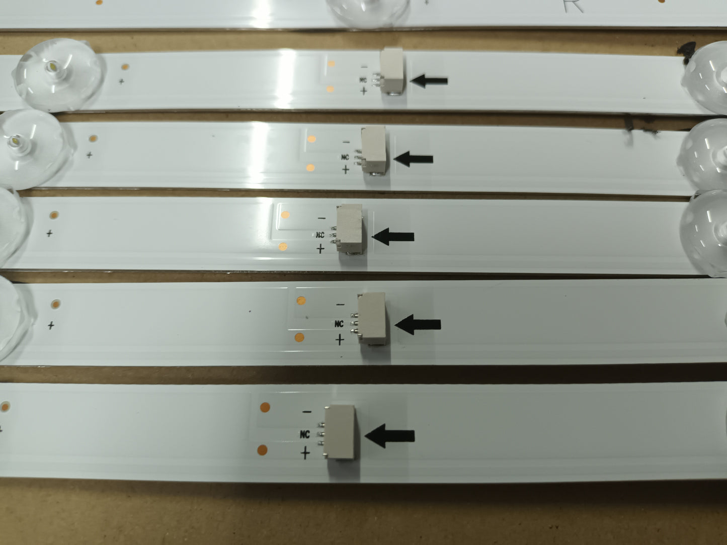 XIAOMI TV L65M7-7AEU, KIT TIRAS LED (ref,128)