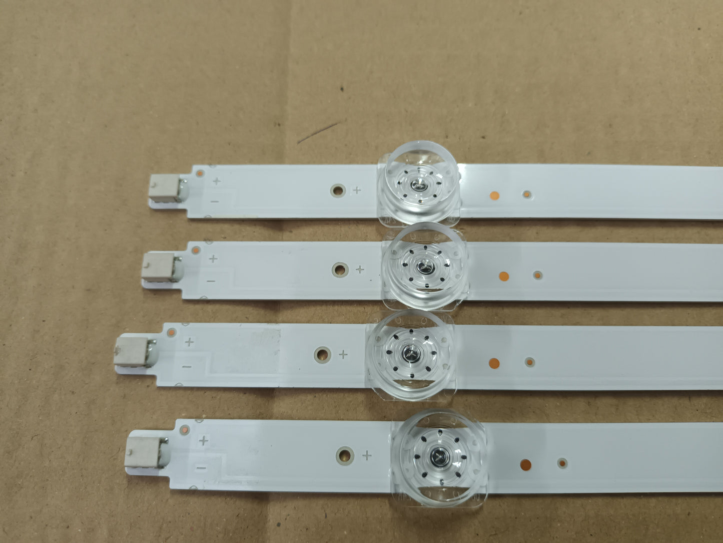 SAMSUNG UE55AU7172U, KIT TIRAS LED (ref,137)