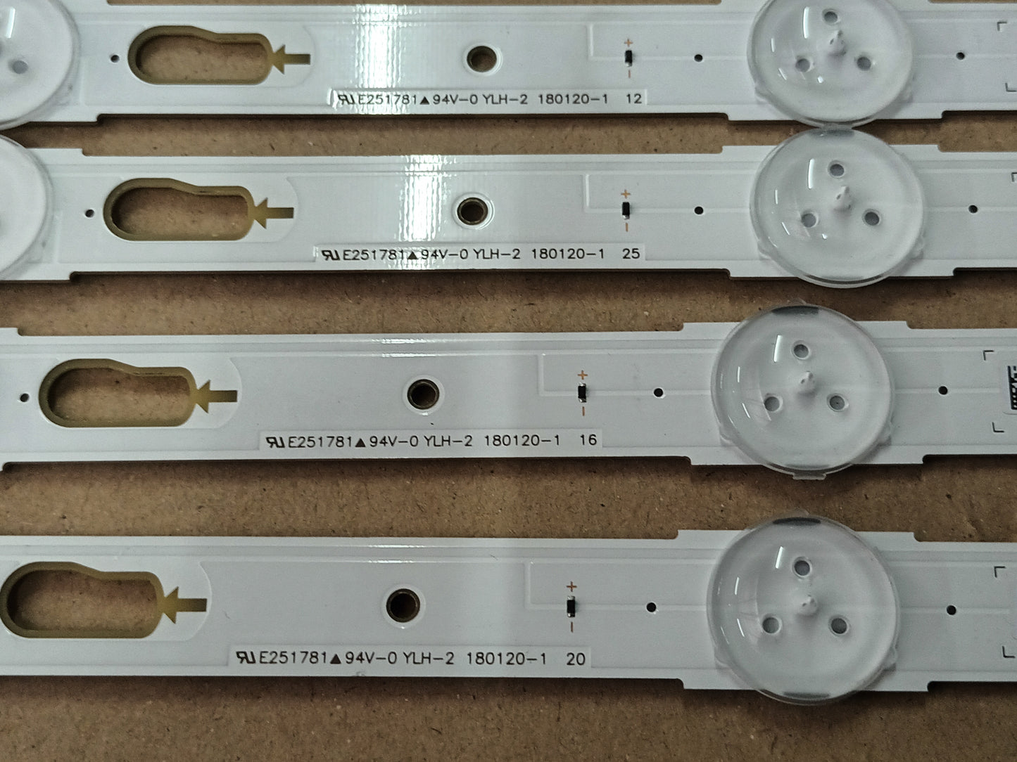 SAMSUNG UE40MU6172U, KIT TIRAS LED (ref,17)