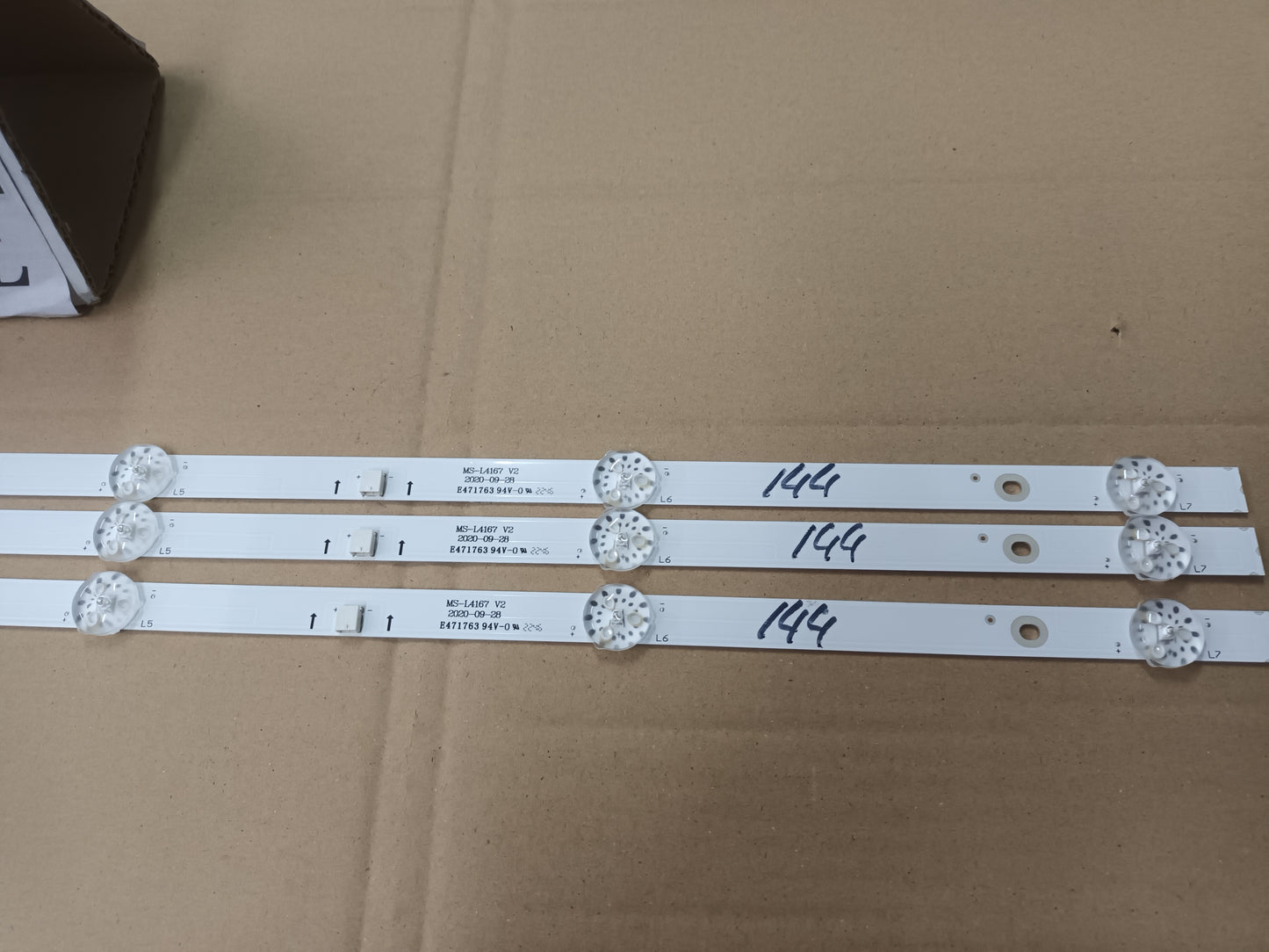 OK OTV43AU-5022C, KIT TIRAS LED (ref,144)