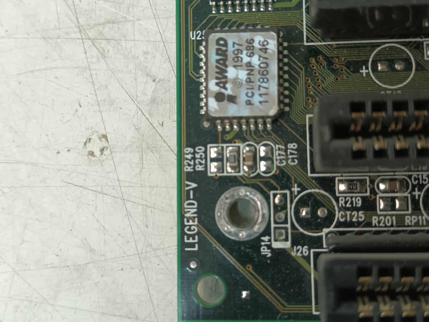 Placa Base LEGEND V, (ref. 28)