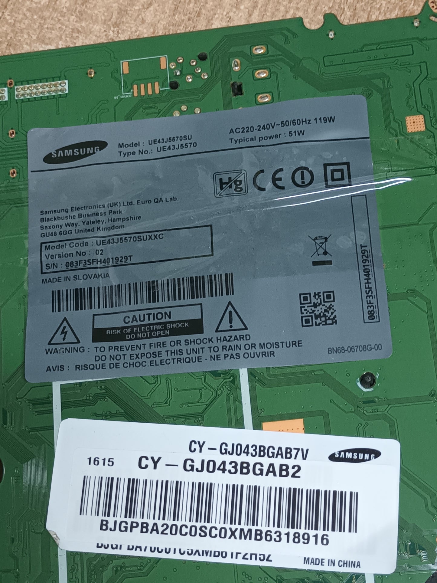 BN94-09121R, de Samsung UE43J5570SU