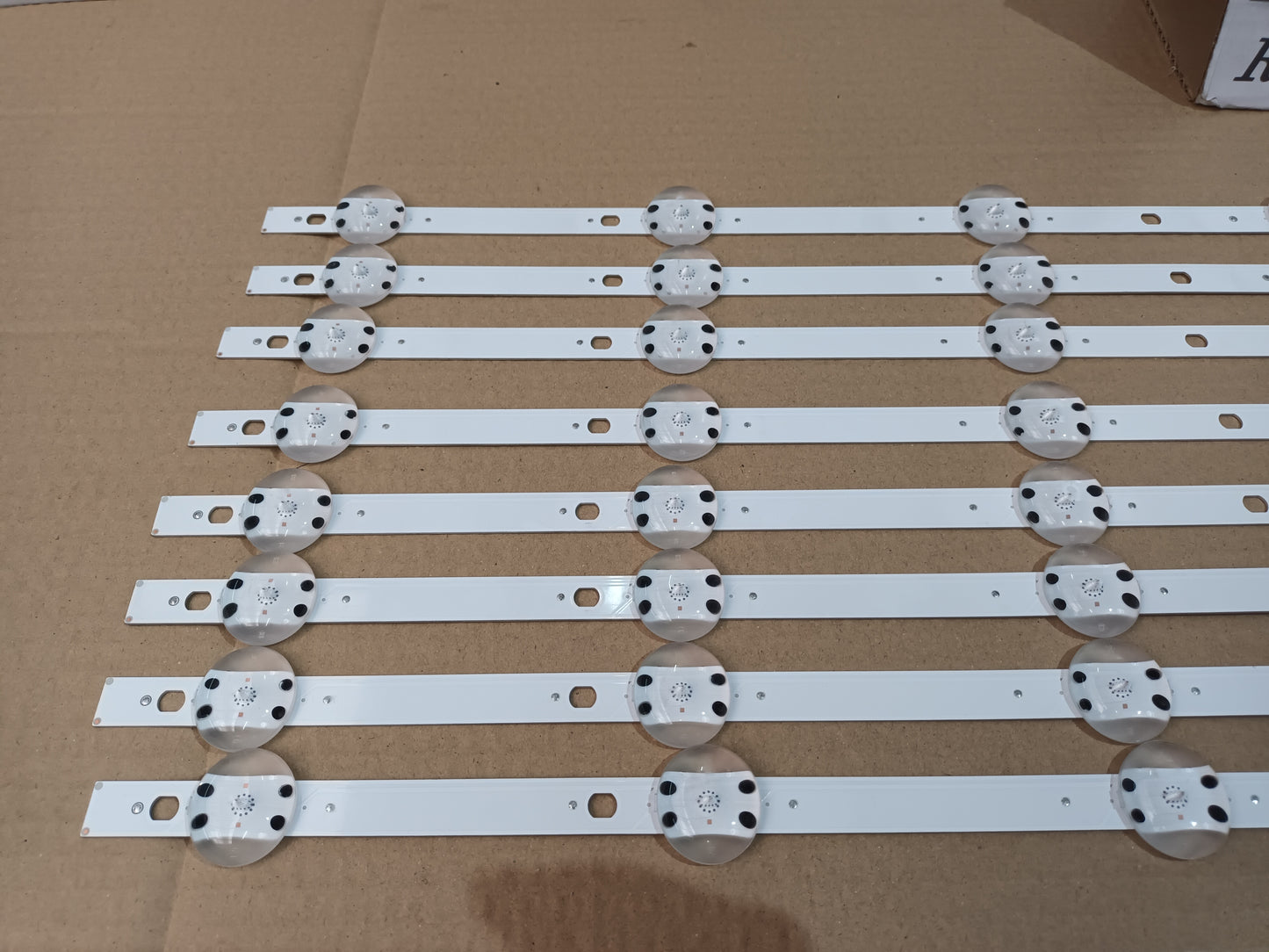 LG65UP70706LB, KIT TIRAS LED (ref,58)