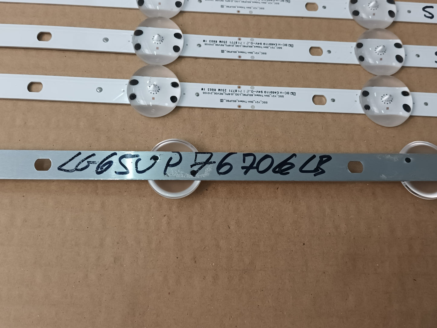 LG65UP70706LB, KIT TIRAS LED (ref,58)