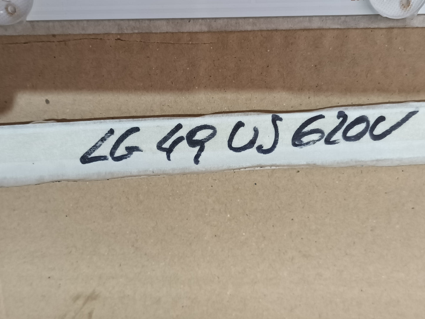 KIT 4 tiras de retroiluminación de LG49UJ620V