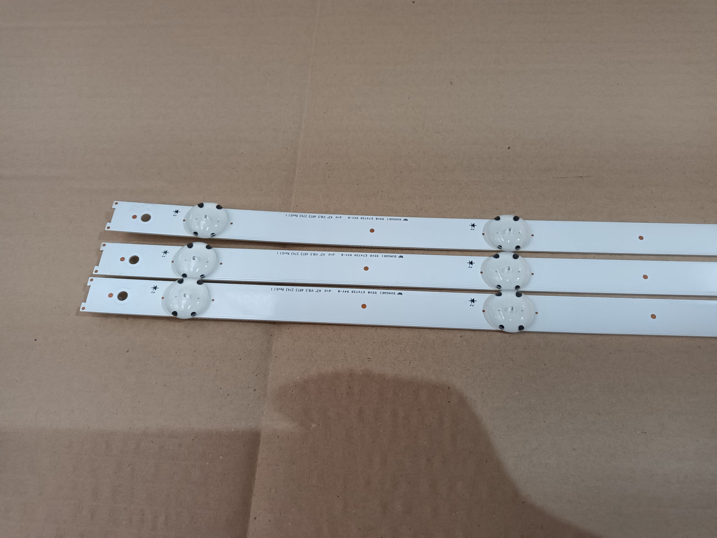 LG43LH510V, KIT TIRAS LED (ref,104)