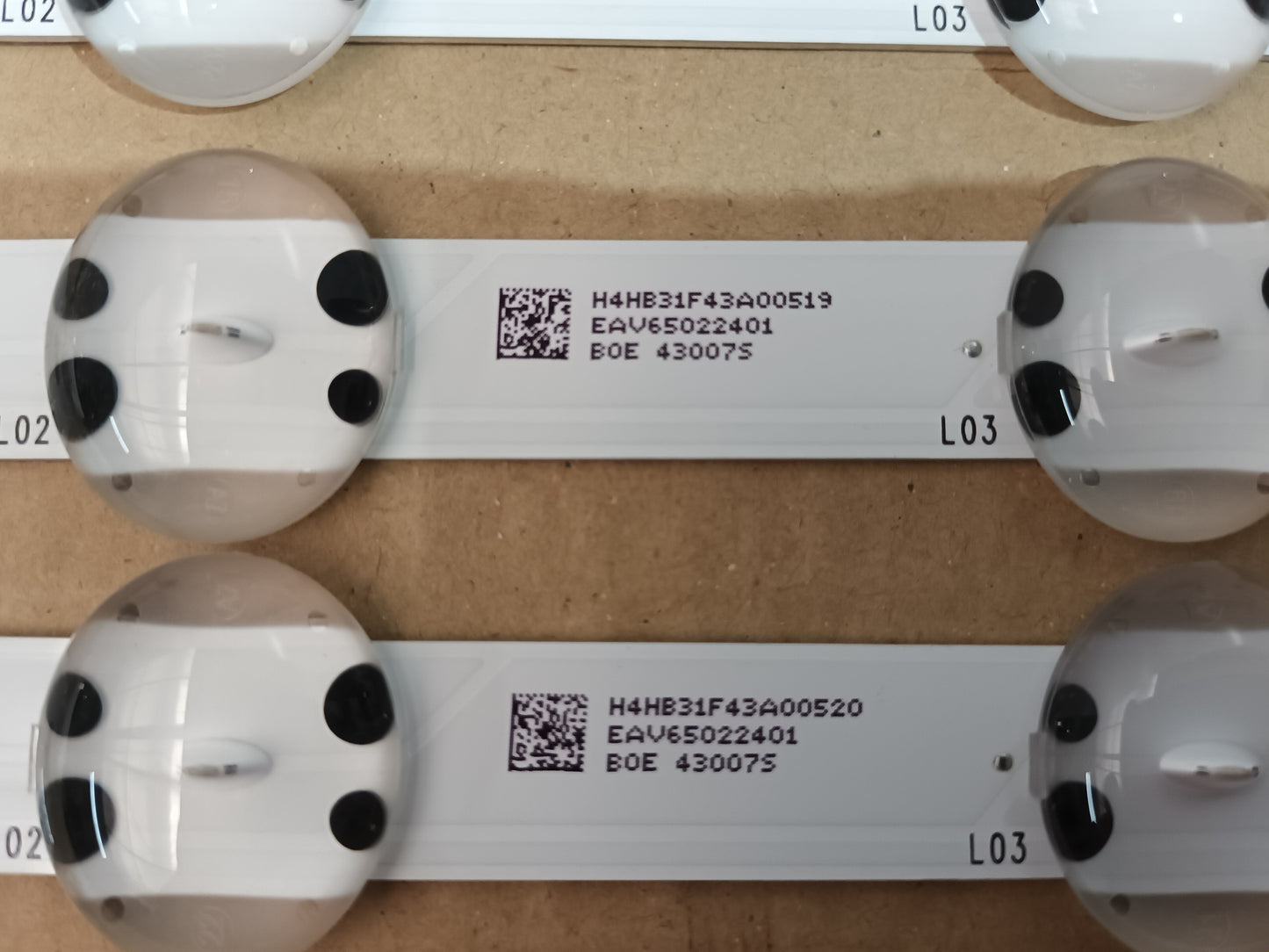 LG43UP75003LF, KIT TIRAS LED (ref,107)