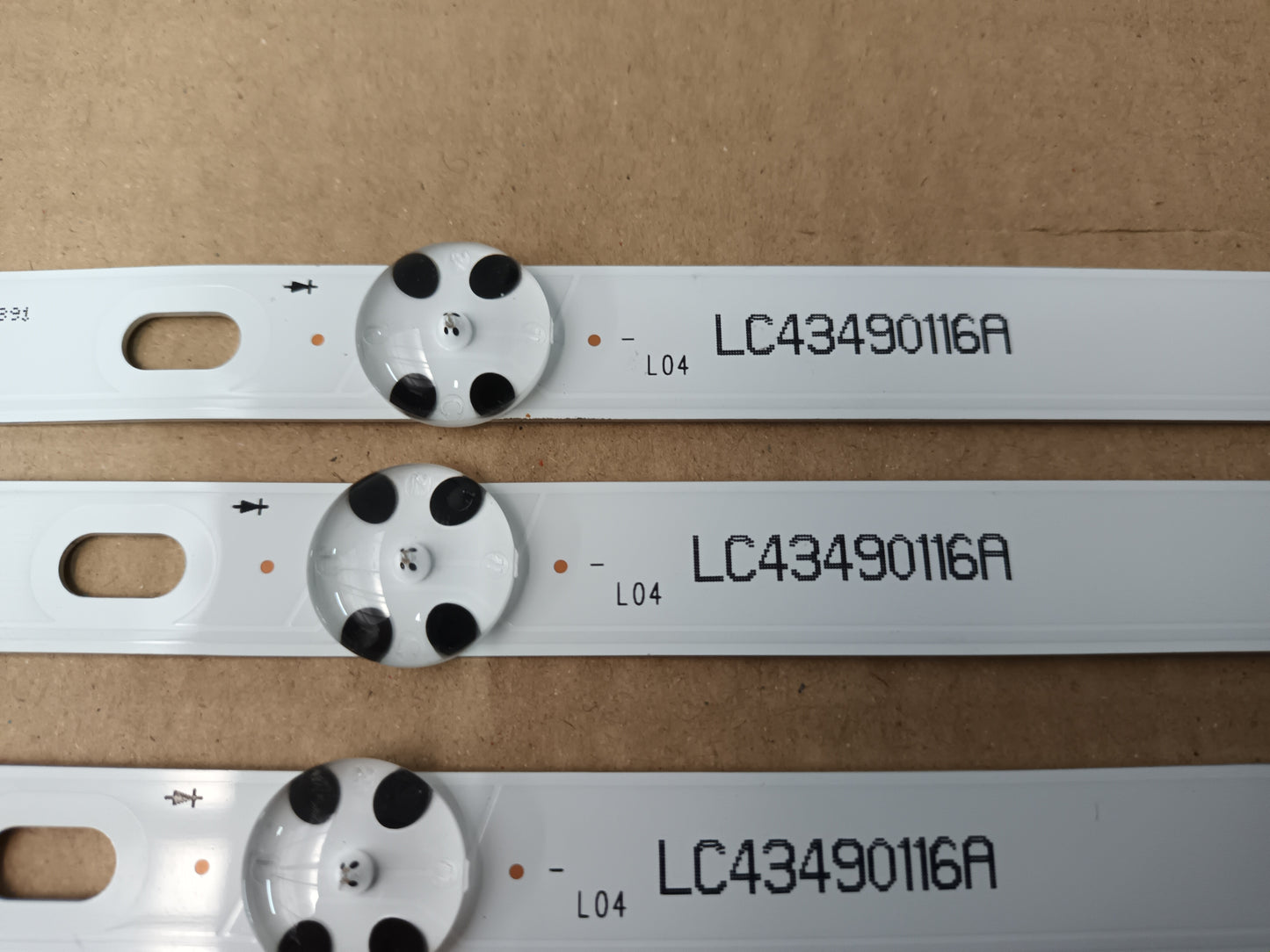 LG43UN71006, KIT TIRAS LED (ref,113)