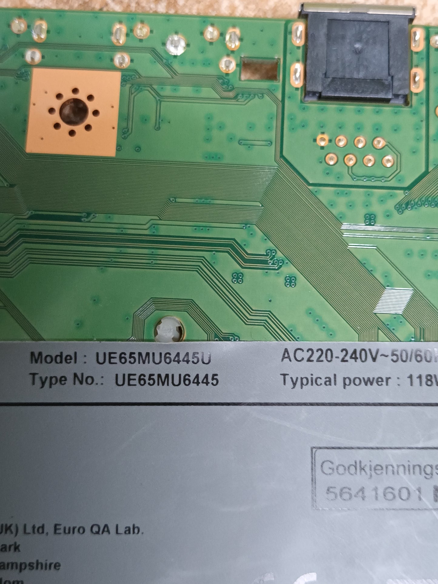 BN94-12656Z, de SAMSUNG 65MU6445U