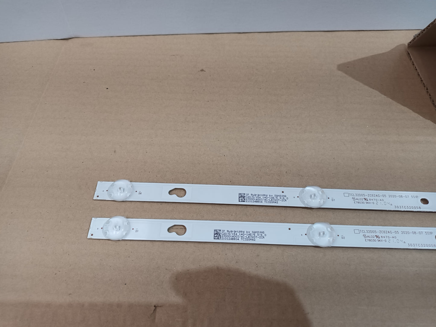 XIAOMI MI L32M6-6AEU, KIT TIRAS LED (ref,171)