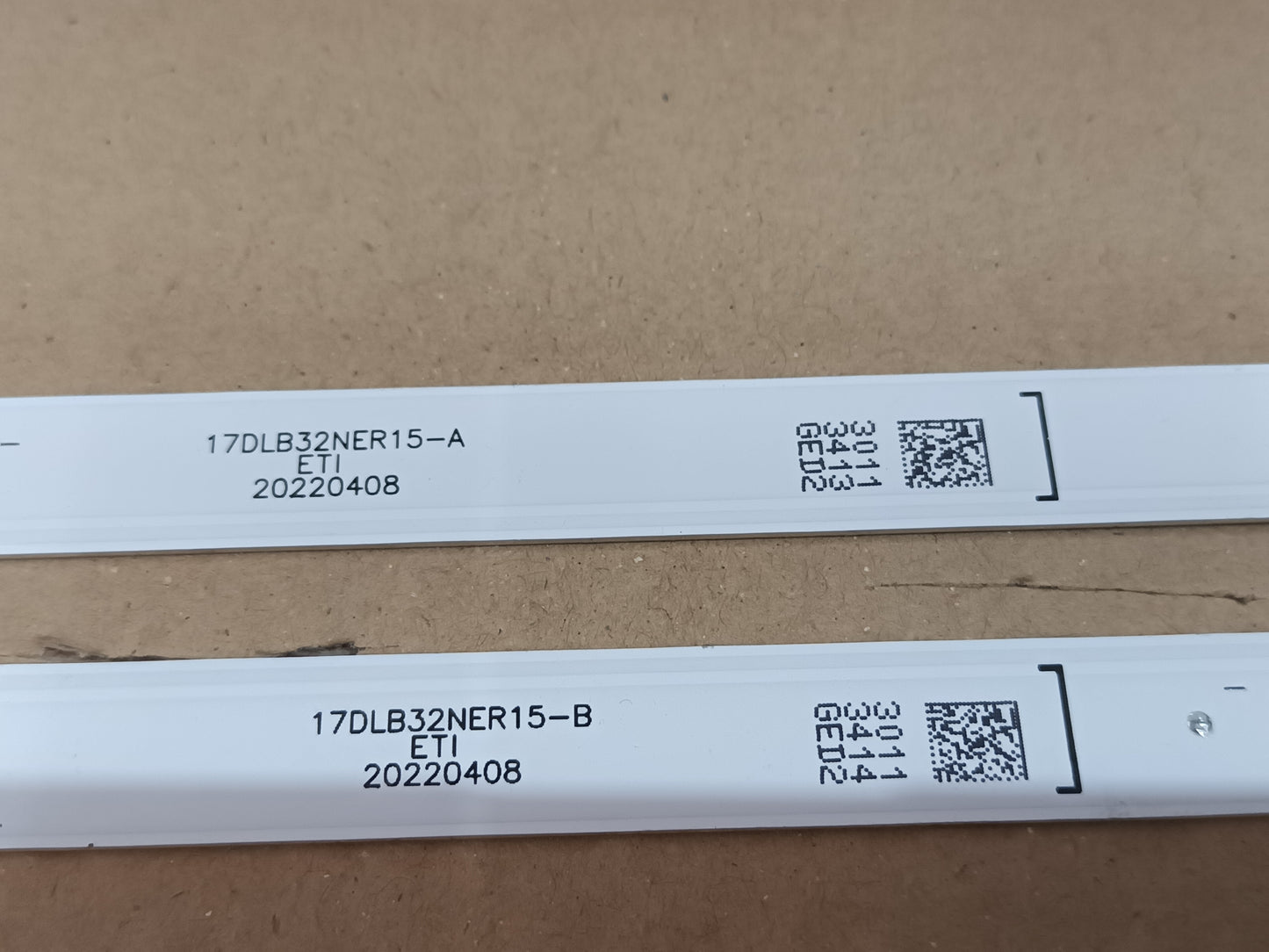 TOSHIBA 32WA3B63DG-2, KIT TIRAS LED (ref,173)