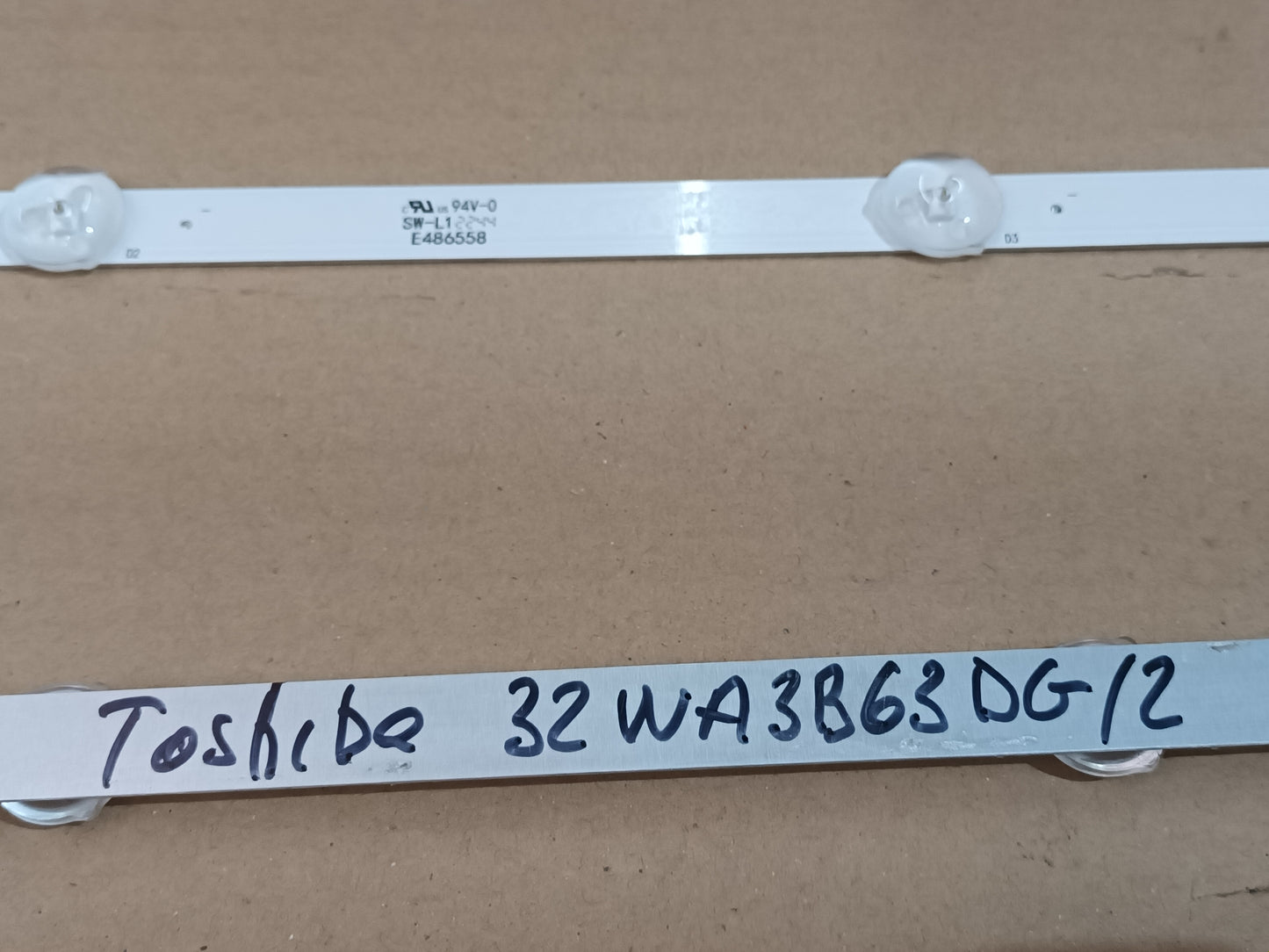 TOSHIBA 32WA3B63DG-2, KIT TIRAS LED (ref,173)