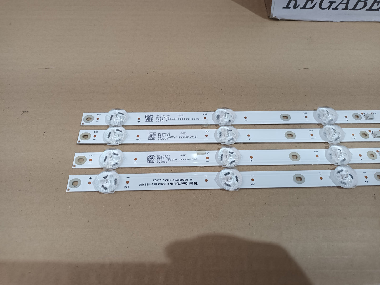 JVC LT24FD100, KIT TIRAS LED (ref,176)