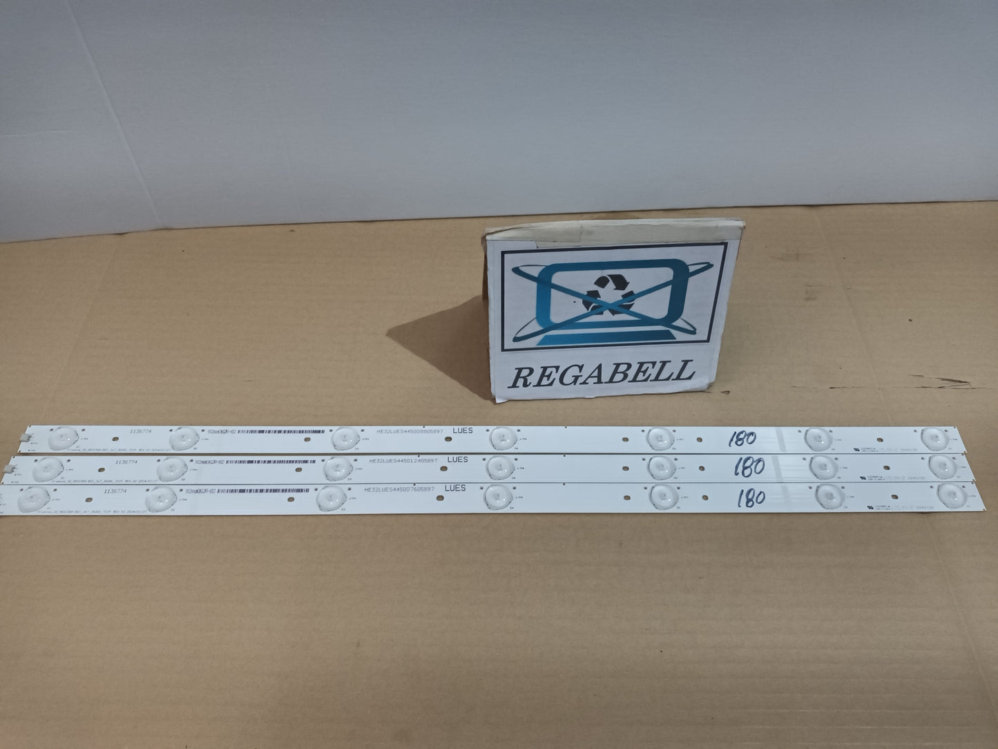 HISENSE LHD32K224WCEU, KIT TIRAS LED (ref,180)