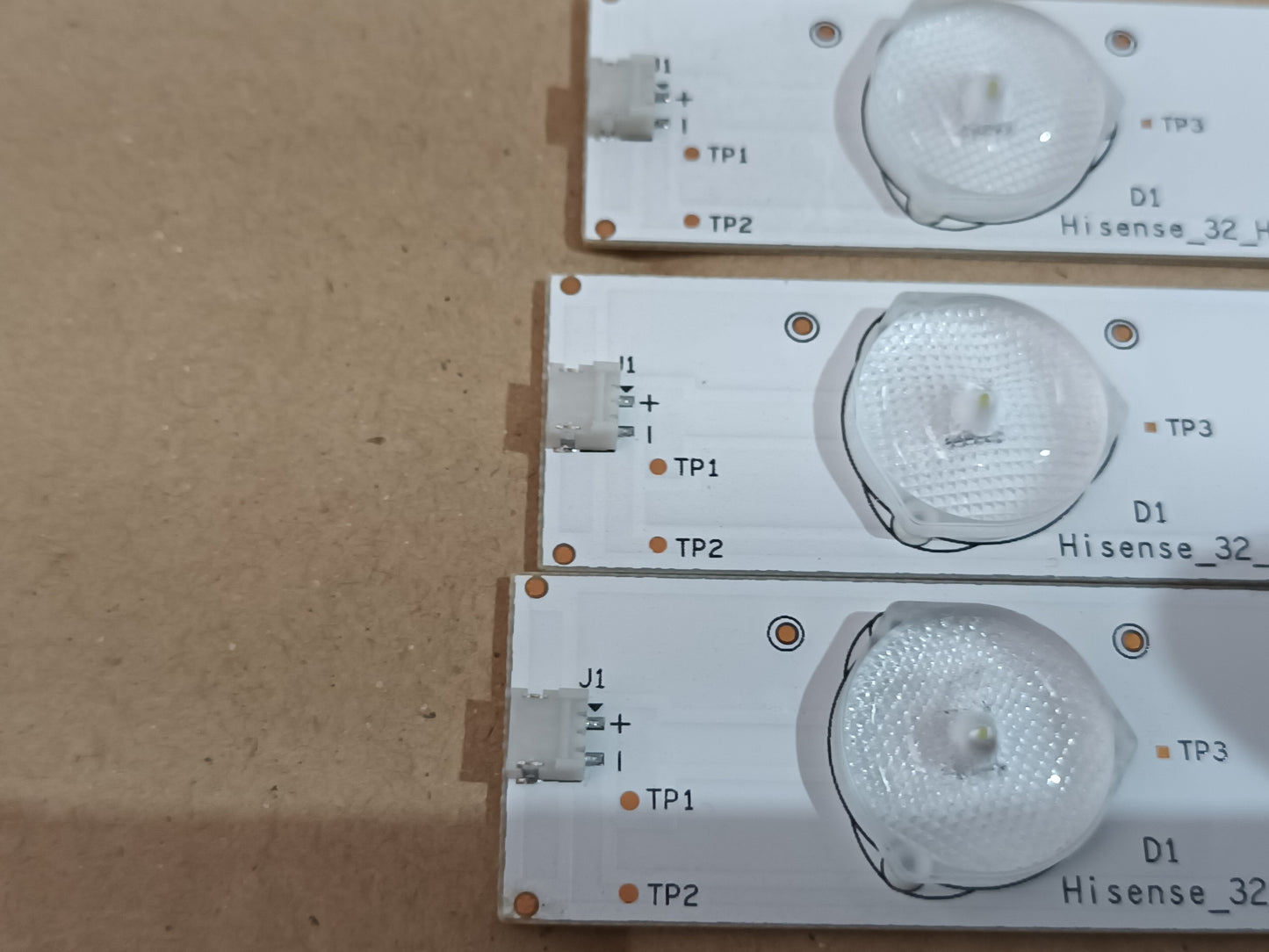 KIT 3 tiras de retroiluminación de HISENSE LHD32K2204WCEU