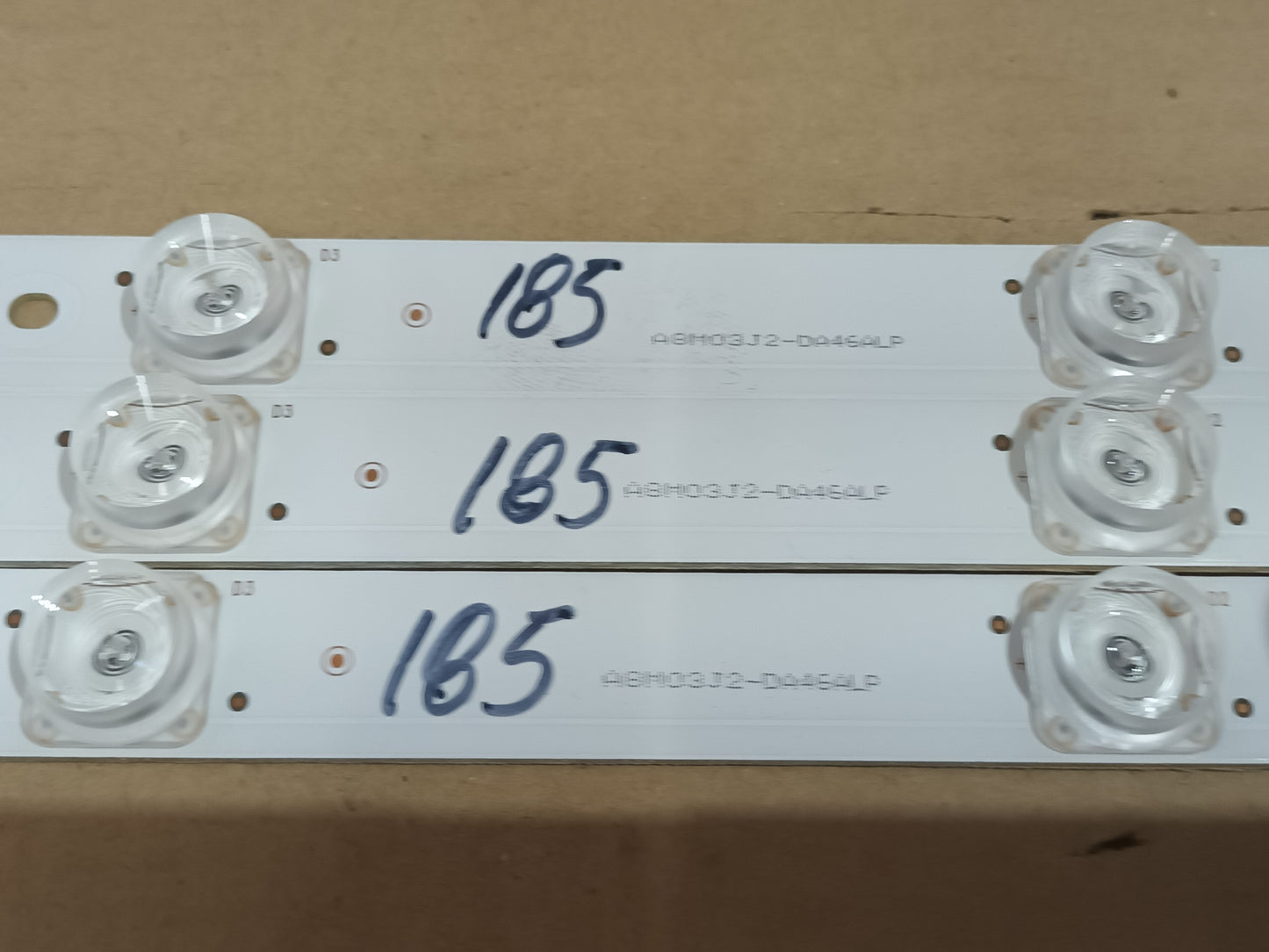 SHARP 32CHG6242, KIT TIRAS LED (ref,185)