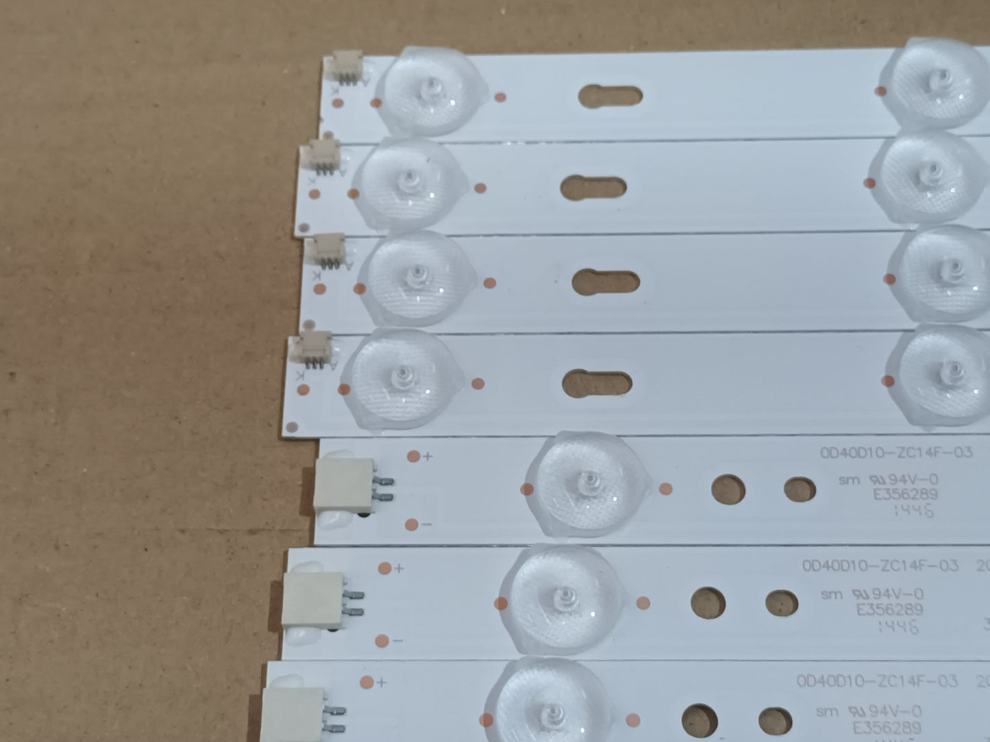 KIT 8 tiras de retroiluminación de TCL L40E3003F